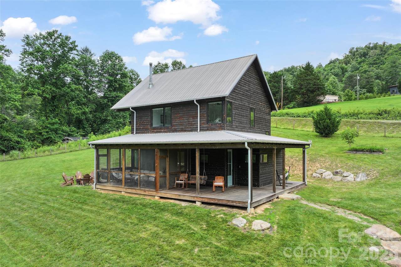105 Loganberry Trail - Photo 1
