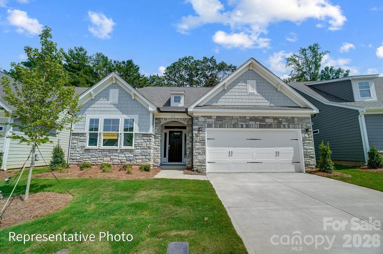 132 Swing Way - Photo 1