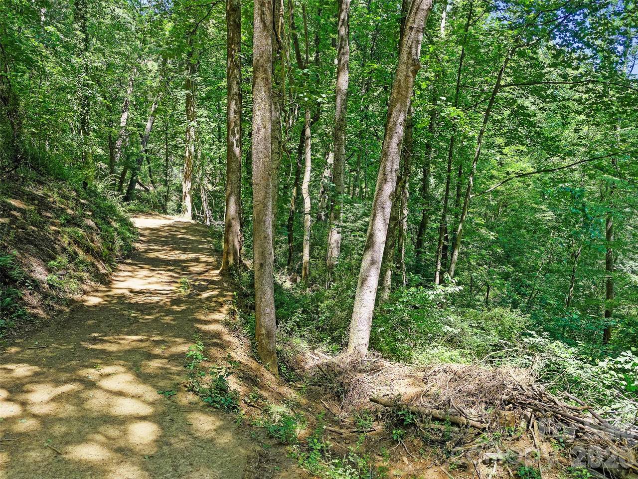 https://bt-photos.global.ssl.fastly.net/cmls/1280_boomver_1_4392011-1.jpg