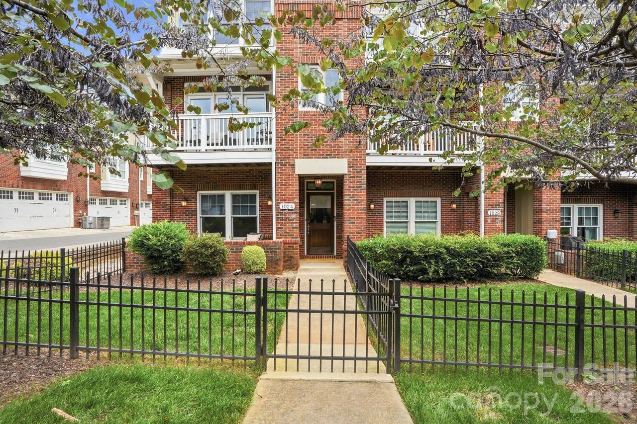1024 Wesley Park Lane - Photo 1