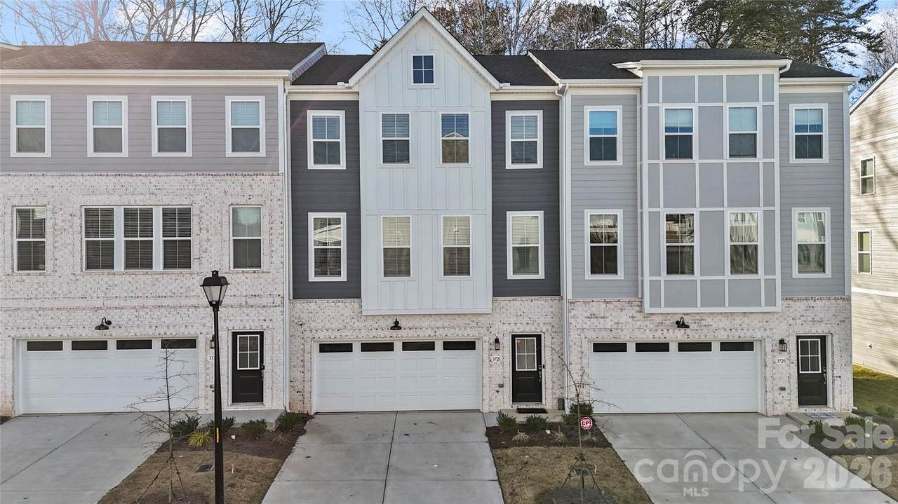 3721 Keyworth Way - Photo 1