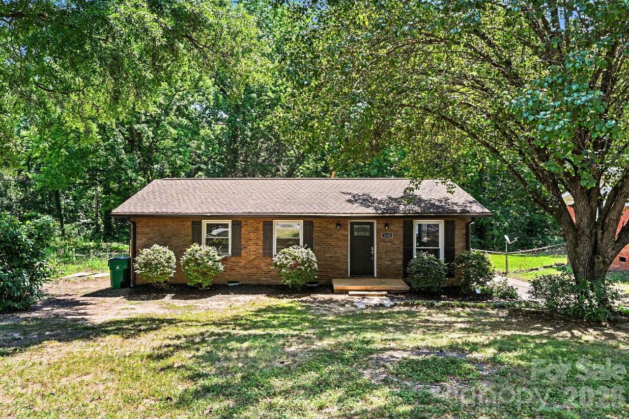 1126 Claremont Road - Photo 1