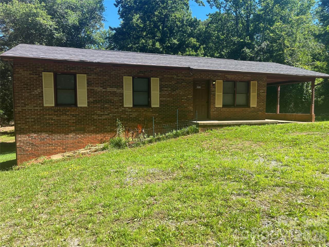 2919 Shell Avenue - Photo 1
