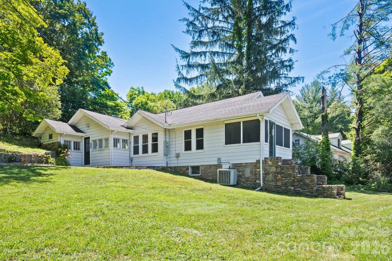441 Main Street - Photo 1