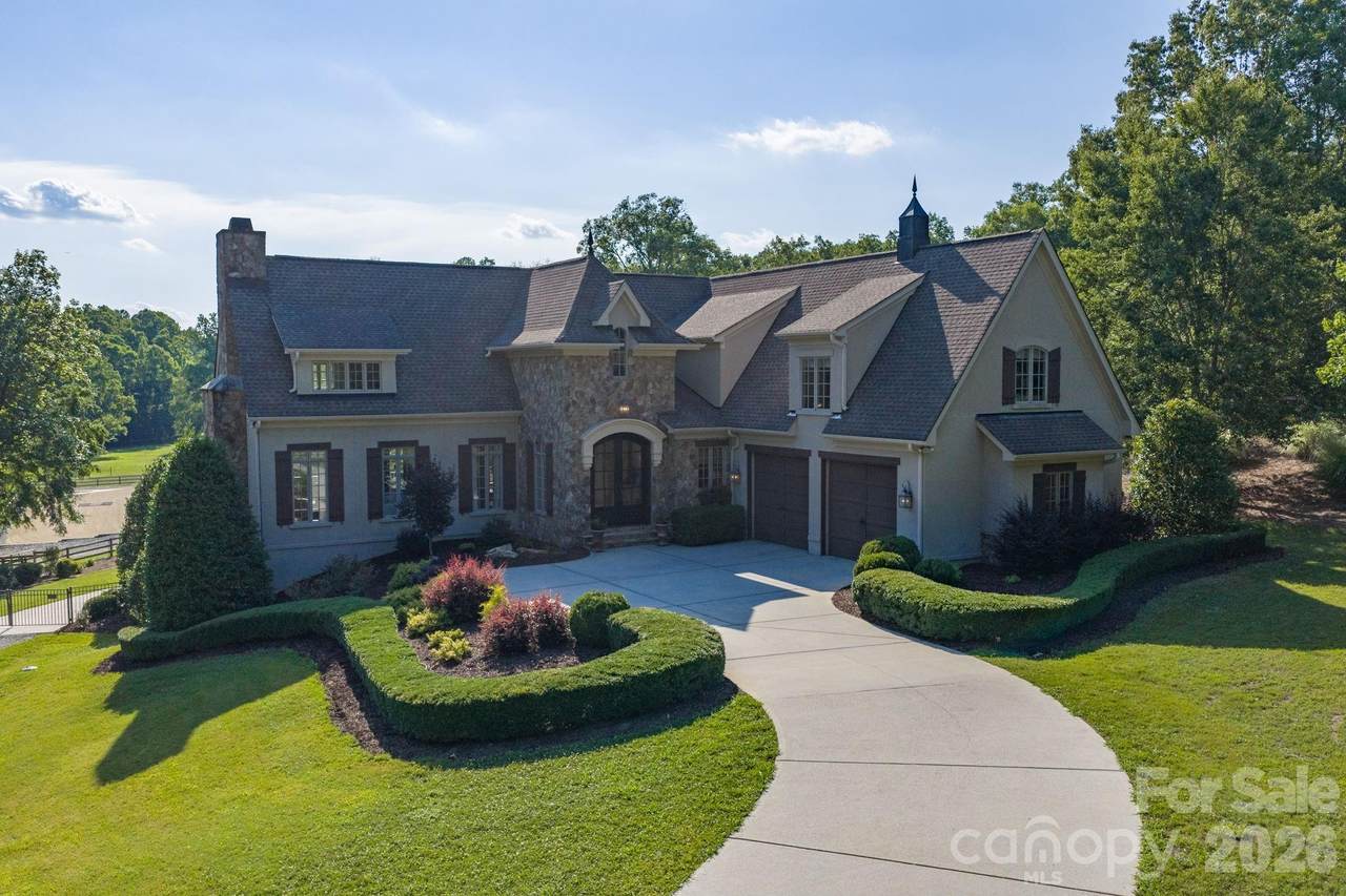 8528 Waxhaw Creek Road - Photo 1
