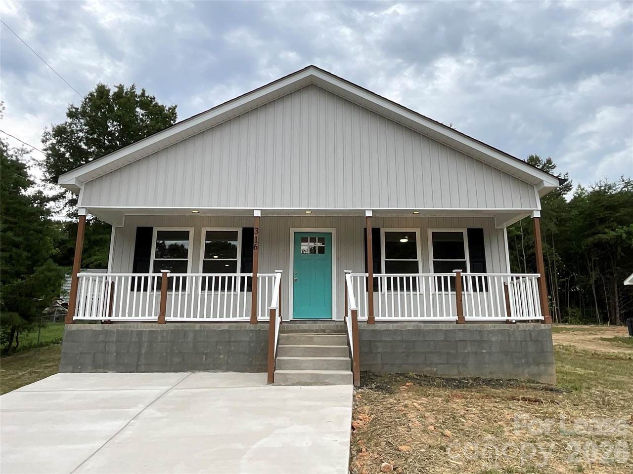 316 Zion Church Road - Photo 1