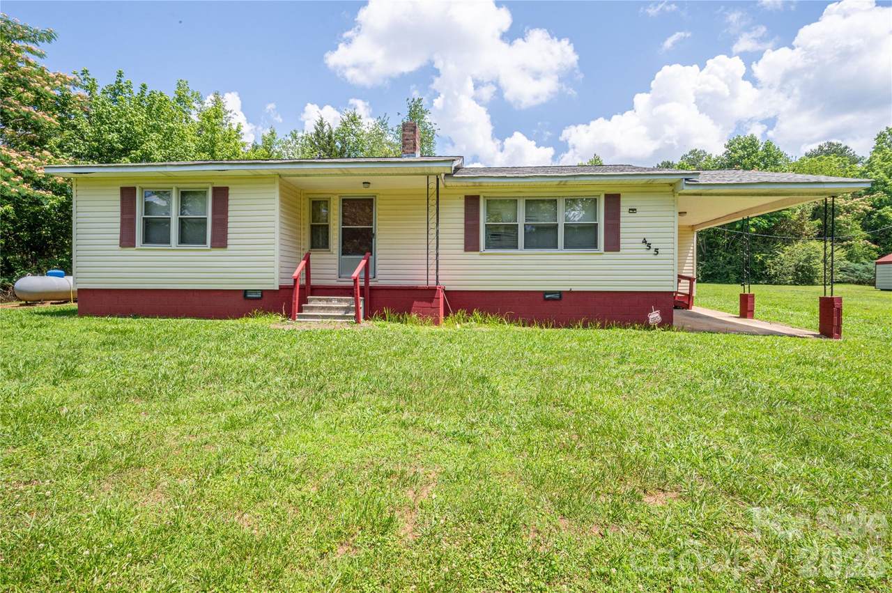 455 Huffman Road - Photo 1