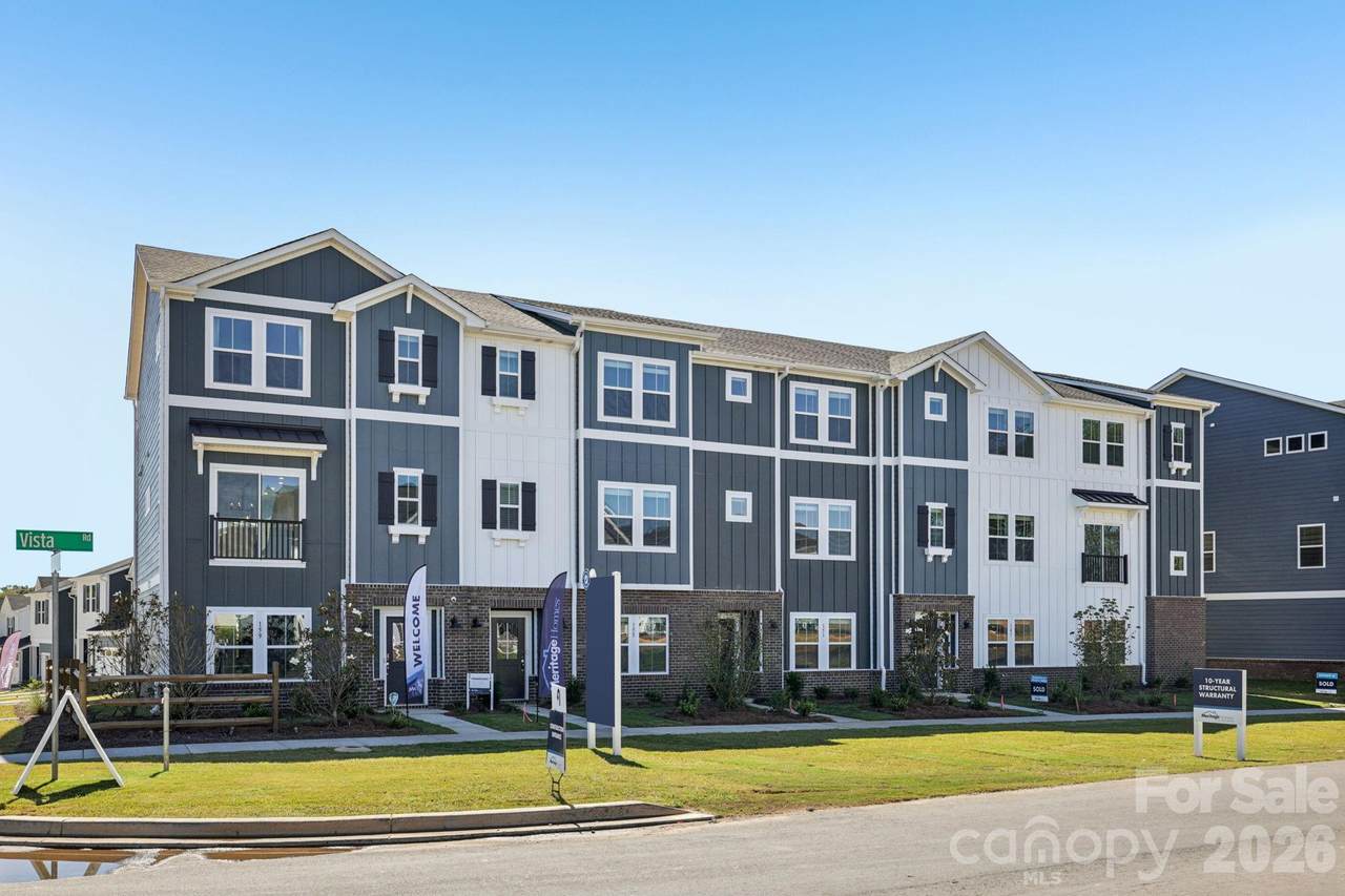 375 Golden Maple Court - Photo 1