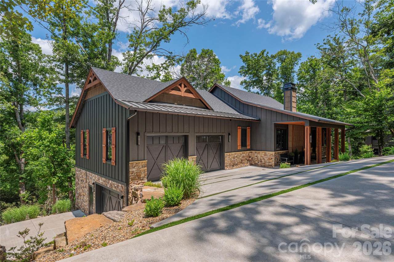 28 Garren View Drive - Photo 1