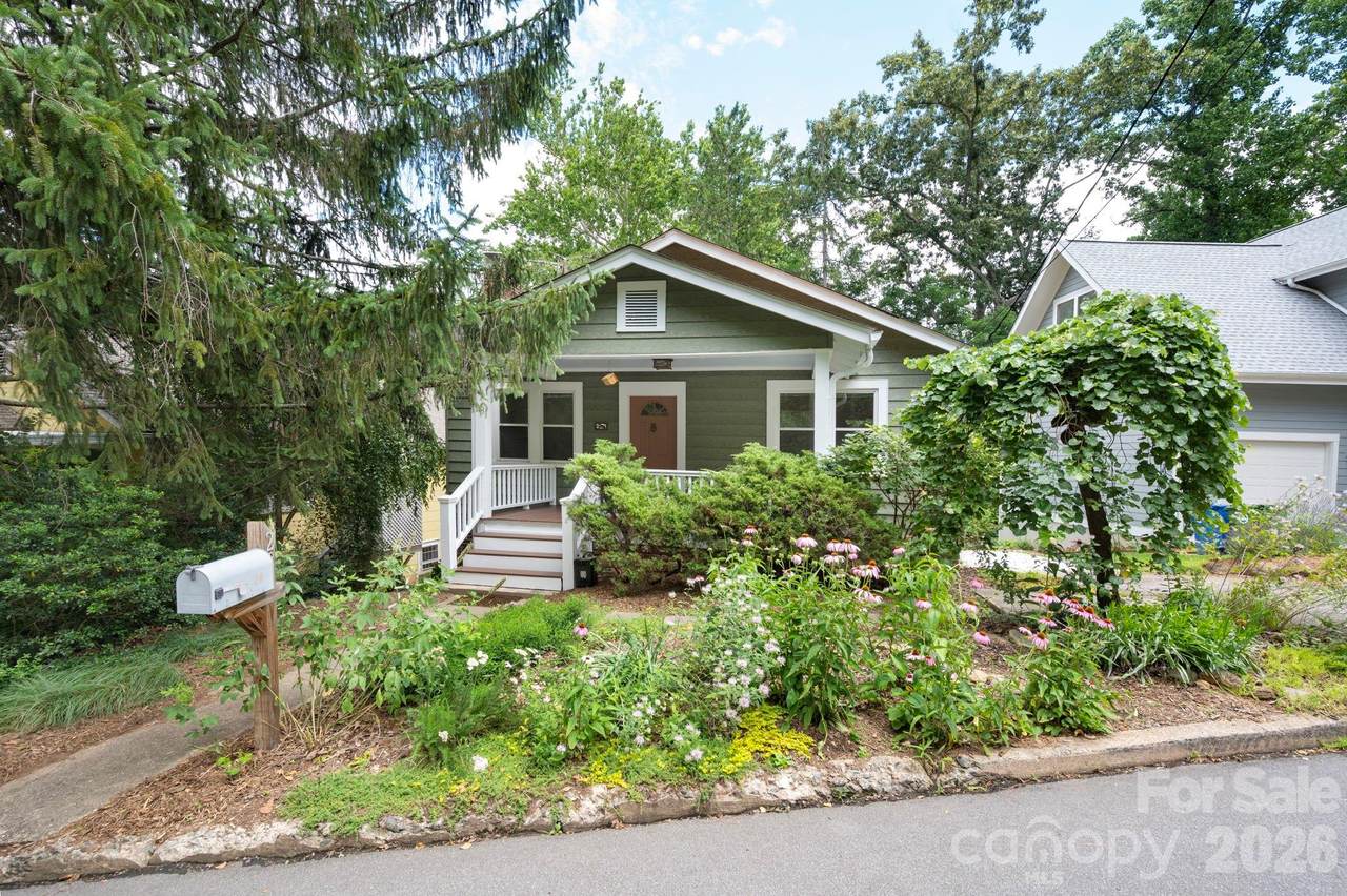 28 Chatham Road - Photo 1