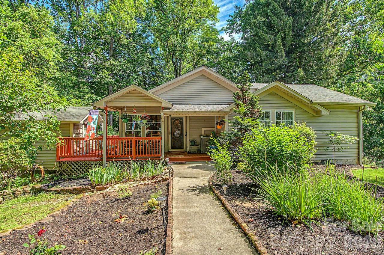 76 Winsome Trail - Photo 1