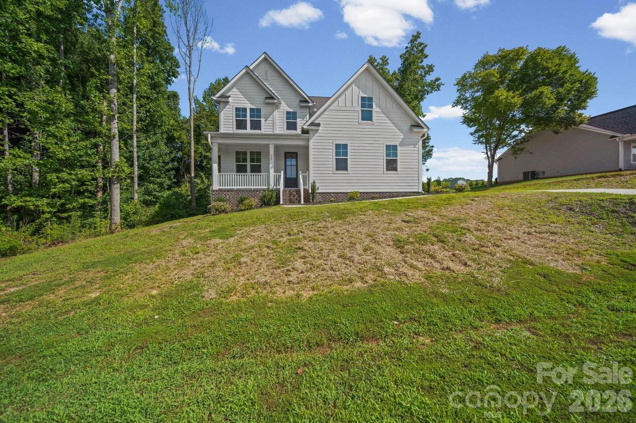 240 Goldenrod Circle - Photo 1