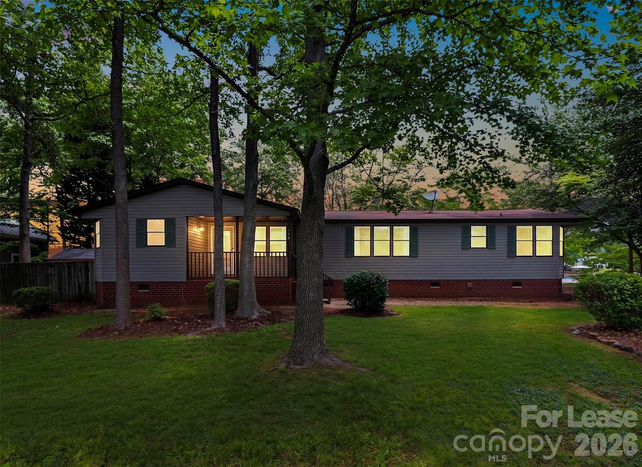 120 Stepaside Lane - Photo 1