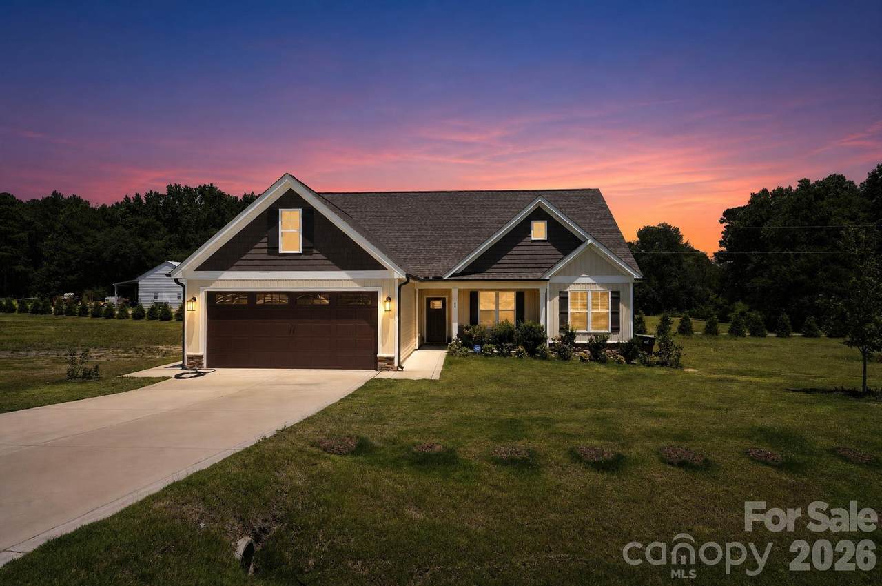 48 Tanseyleaf Drive - Photo 1