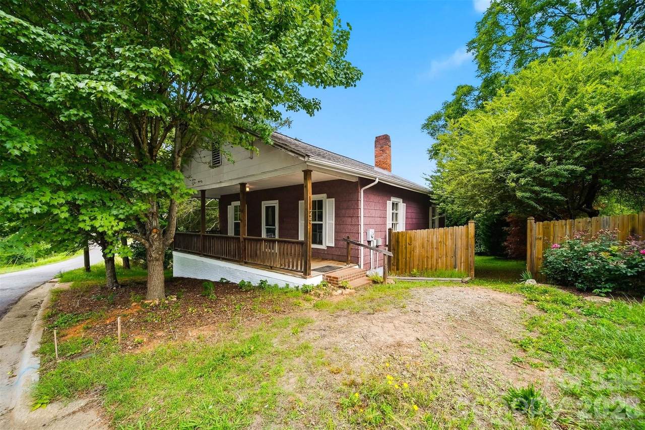 25 Central Avenue - Photo 1