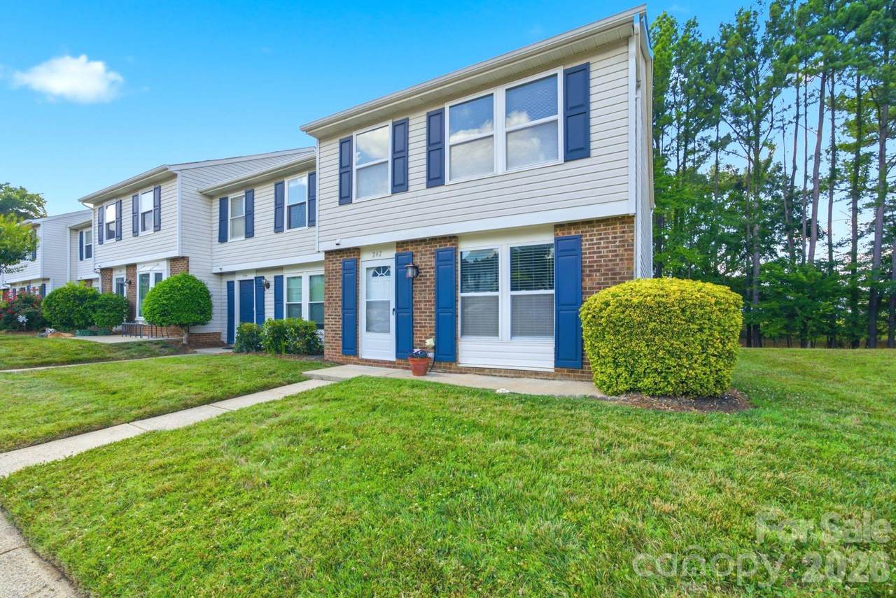 242 Water Oak Drive - Photo 1