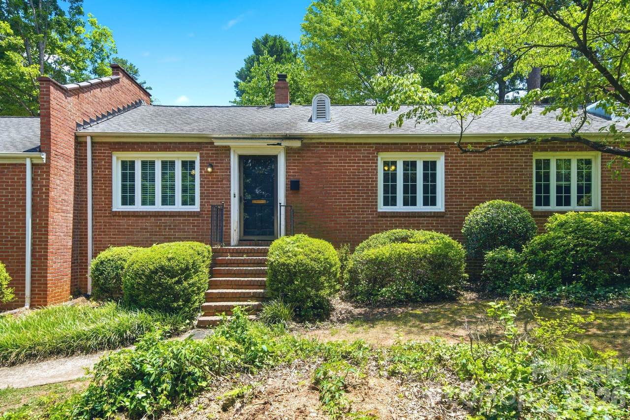1833 Jameston Drive - Photo 1