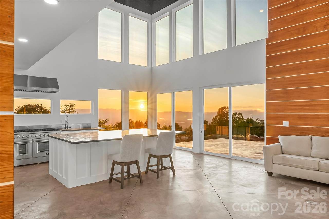 6718 Walkertop Mountain Heights Drive - Photo 1