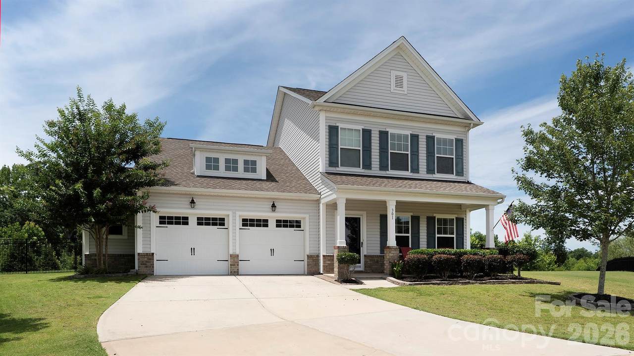 301 Contentment Drive - Photo 1