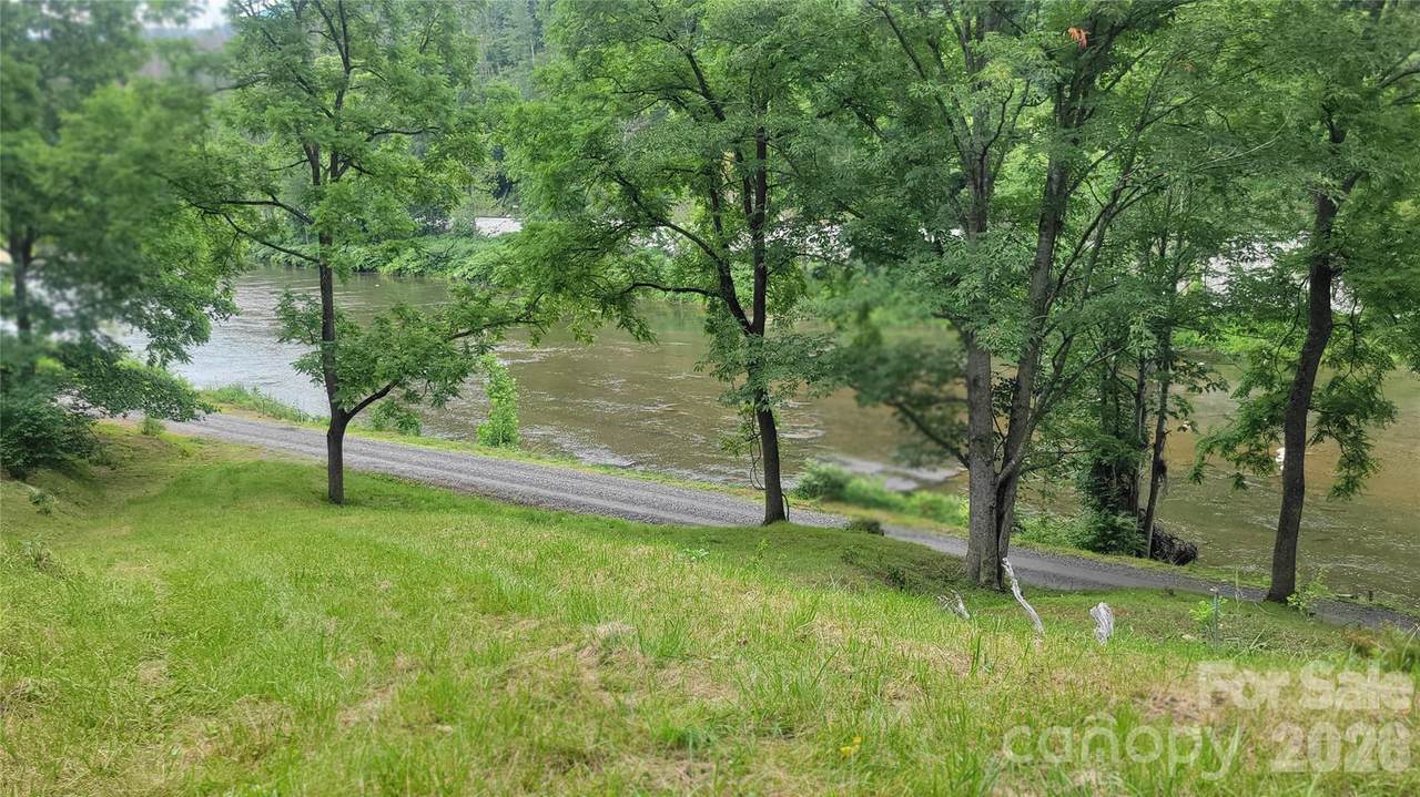 2079 Roses Branch Road - Photo 1