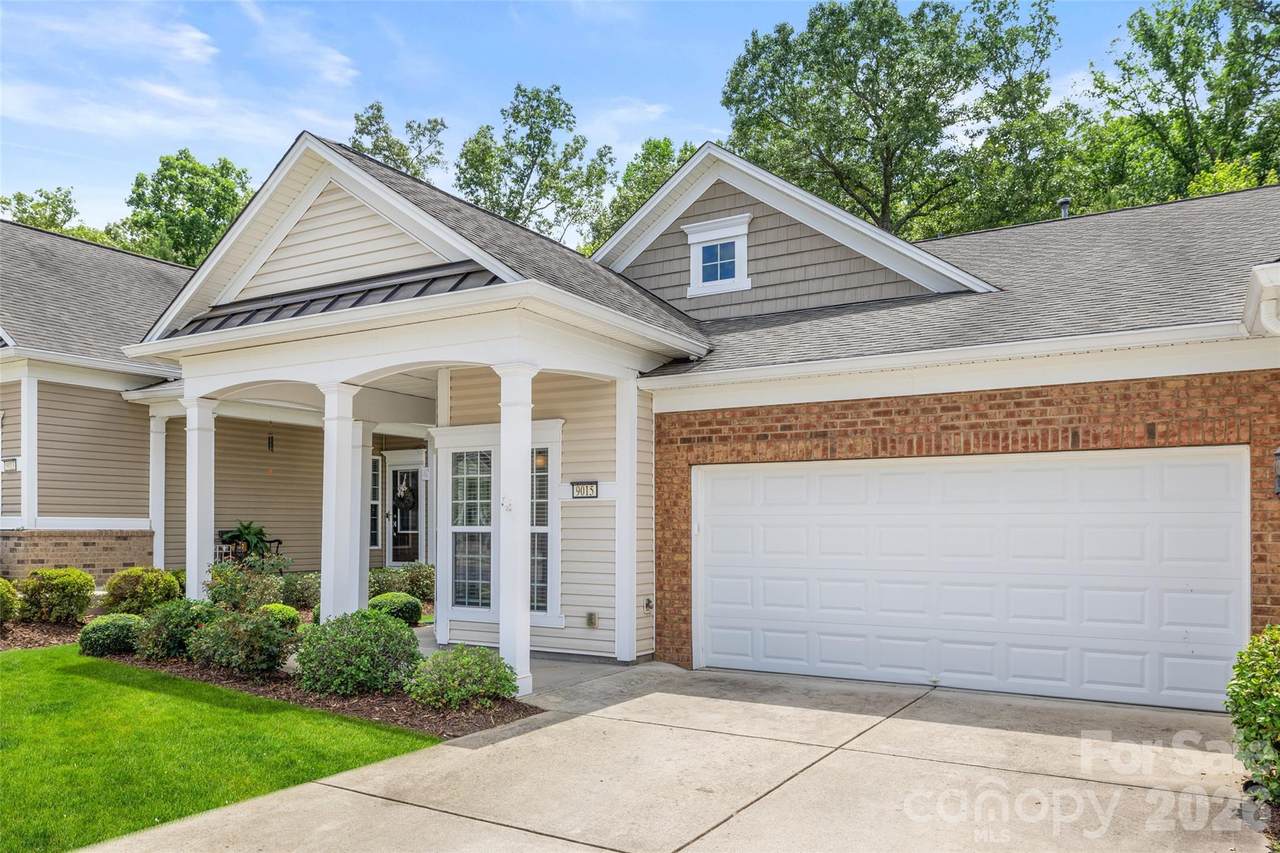 9015 Smokey Hill Lane - Photo 1