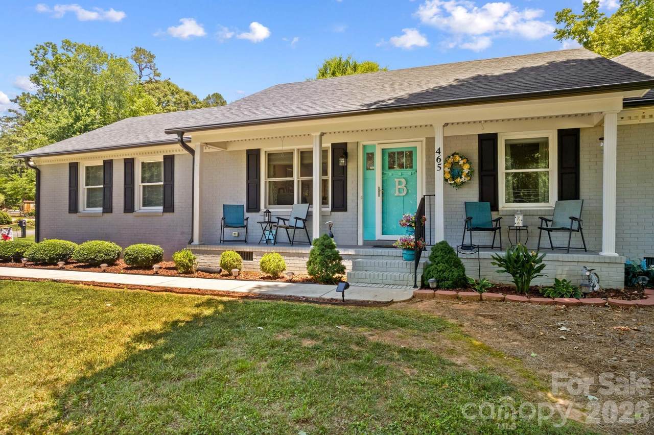 465 Bonanza Drive - Photo 1