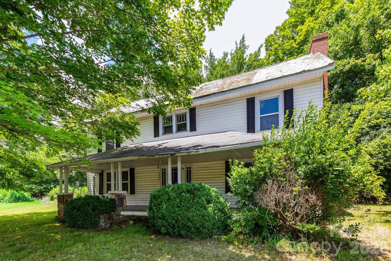 4085 Jacks Creek Road - Photo 1