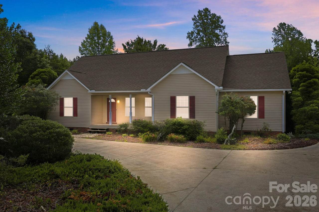 555 Brown Acres Road - Photo 1