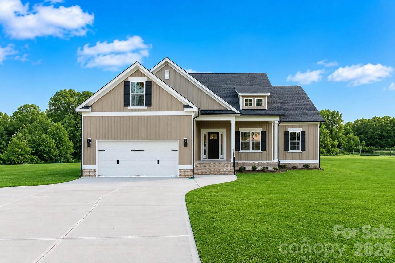 3124 Meadowcrest Drive - Photo 1