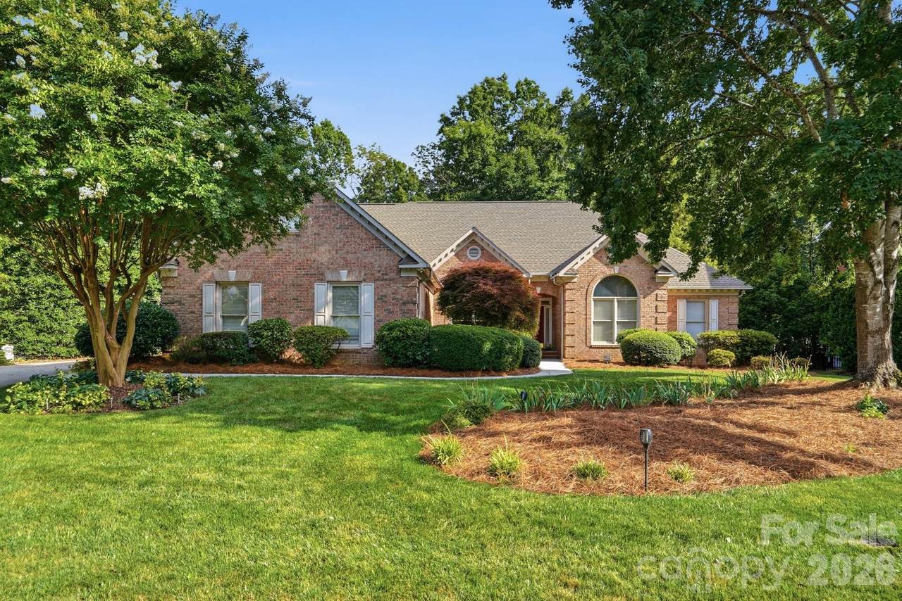 13101 Darby Chase Drive - Photo 1