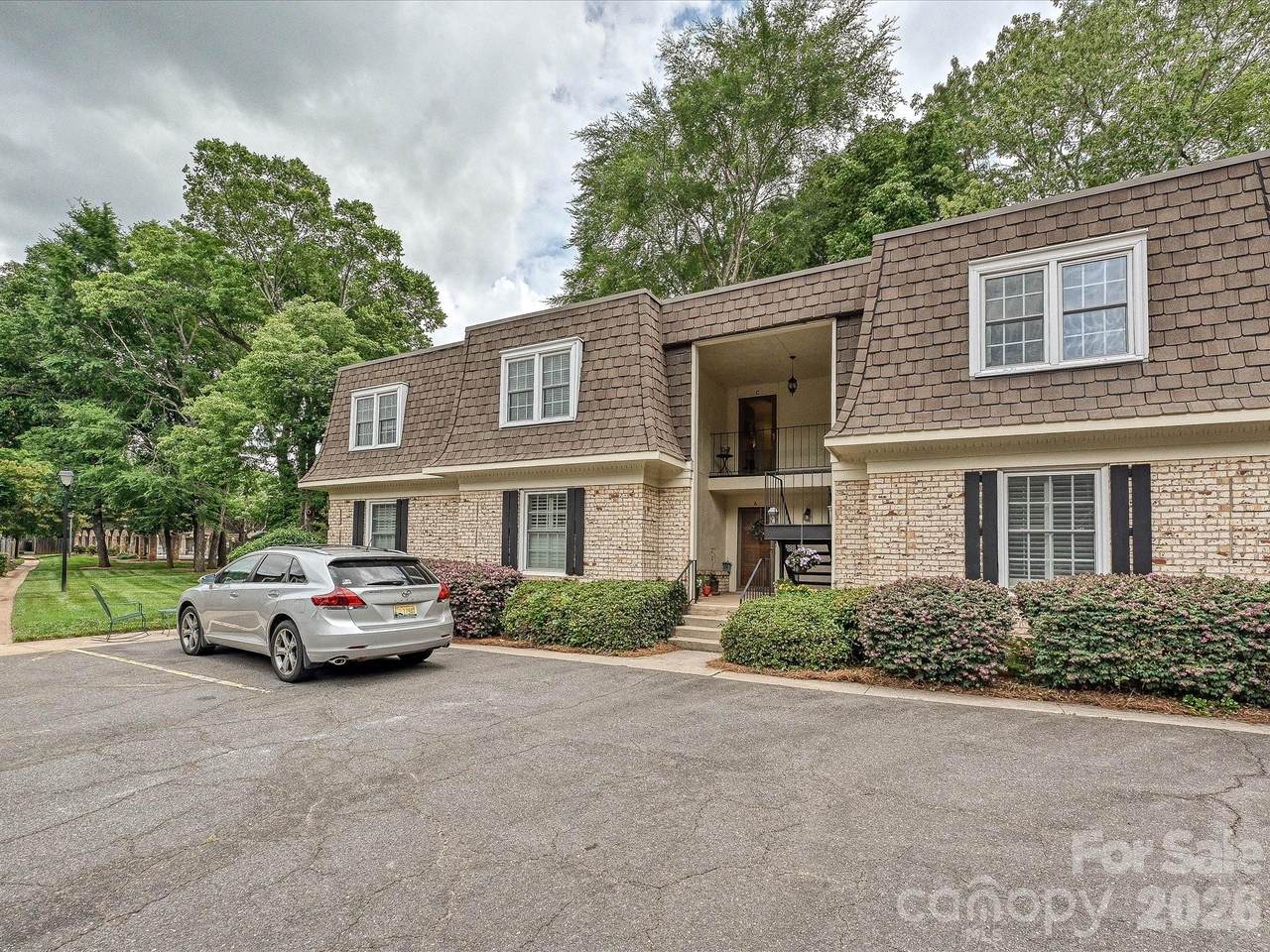 2233 Rexford Road - Photo 1