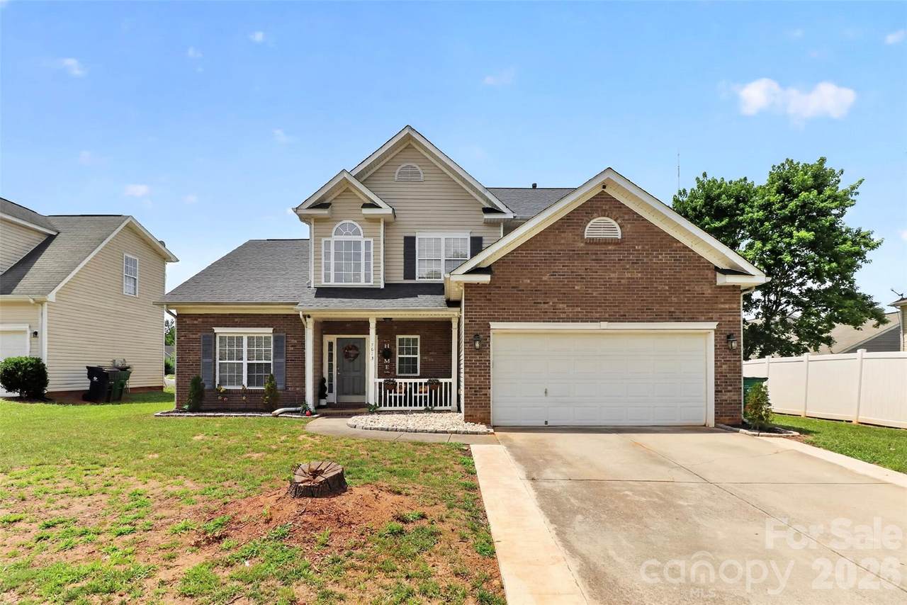 7613 Deluca Drive - Photo 1