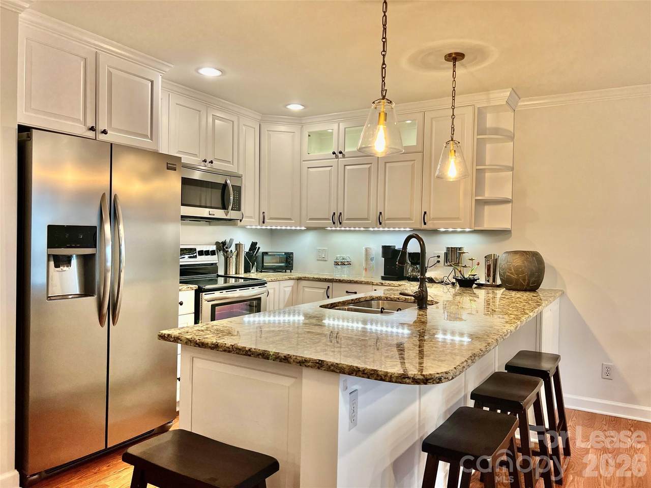 1323 Queens Road - Photo 1