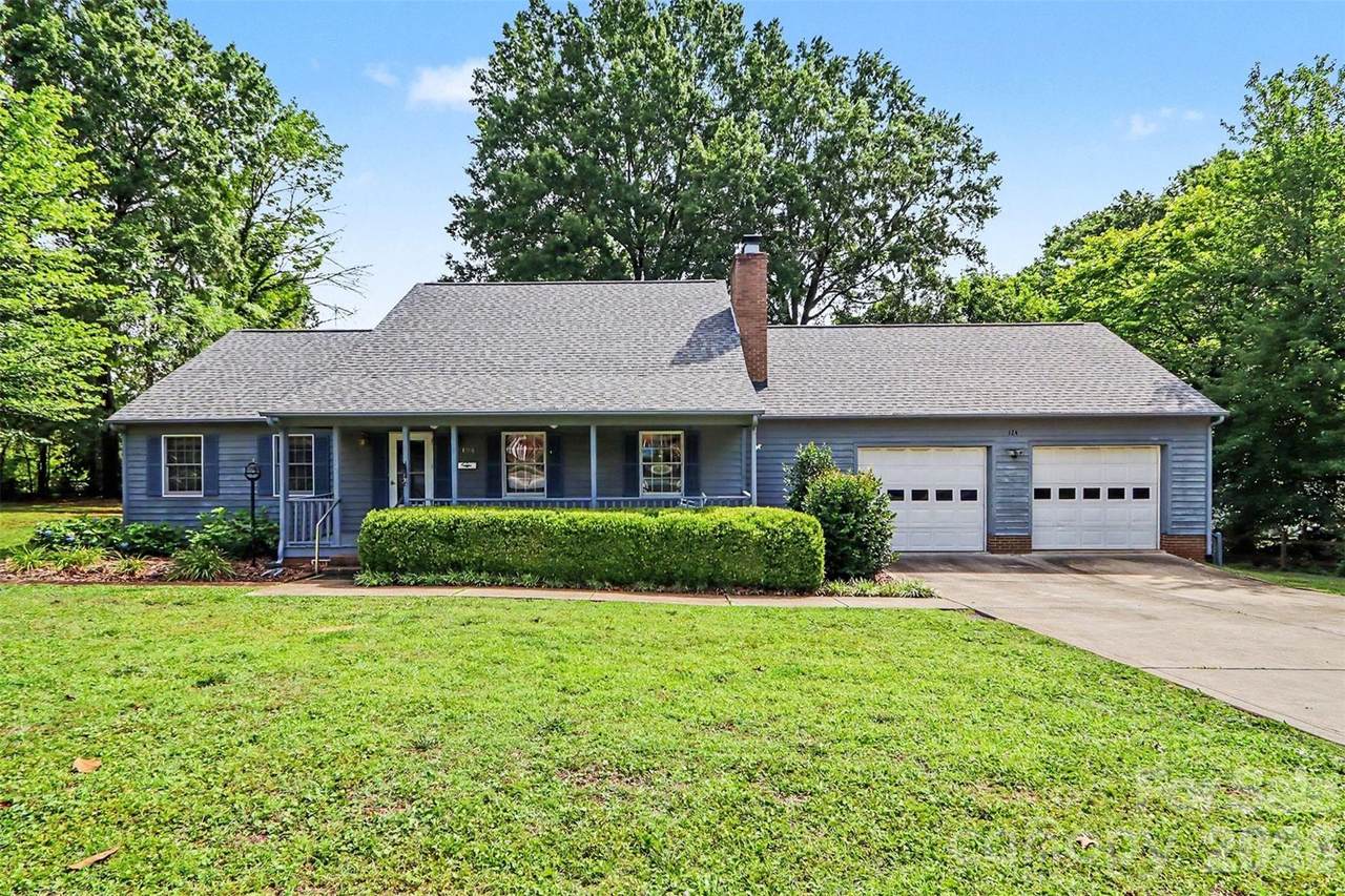 124 Catawba Avenue - Photo 1