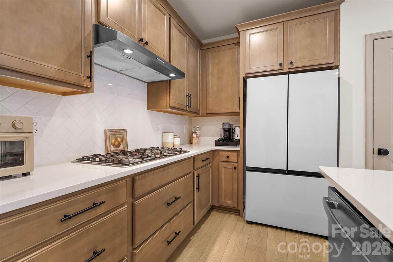 115 Forest Lake Boulevard - Photo 1