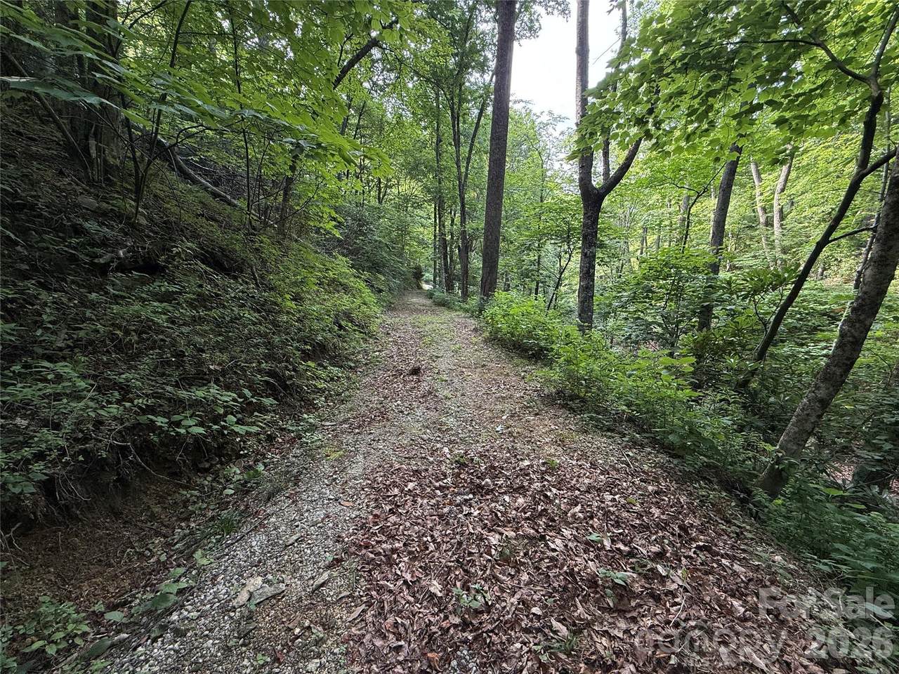 https://bt-photos.global.ssl.fastly.net/cmls/1280_boomver_1_4396816-1.jpg