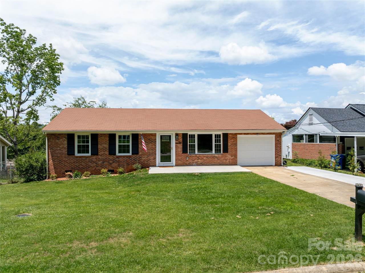 88 Skyview Terrace - Photo 1