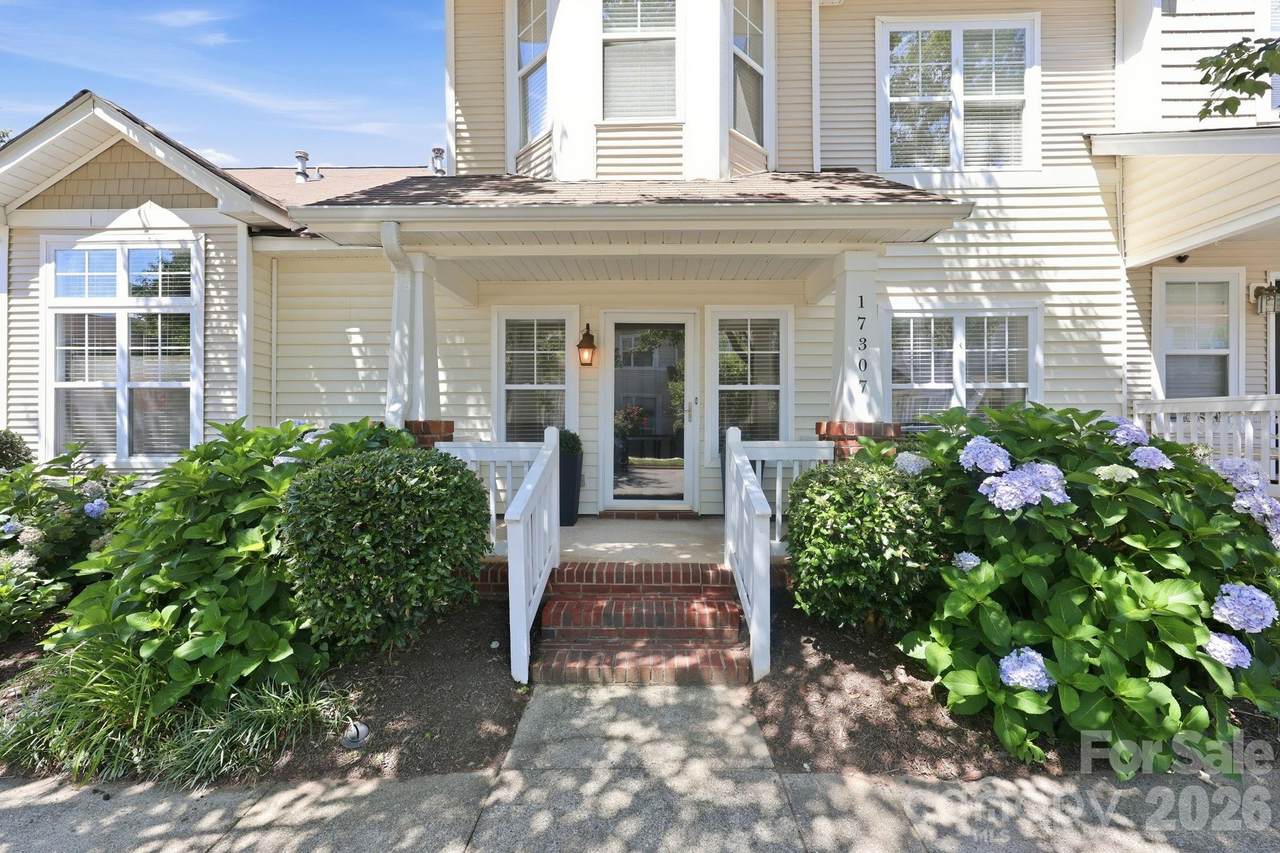 17307 Villanova Road - Photo 1