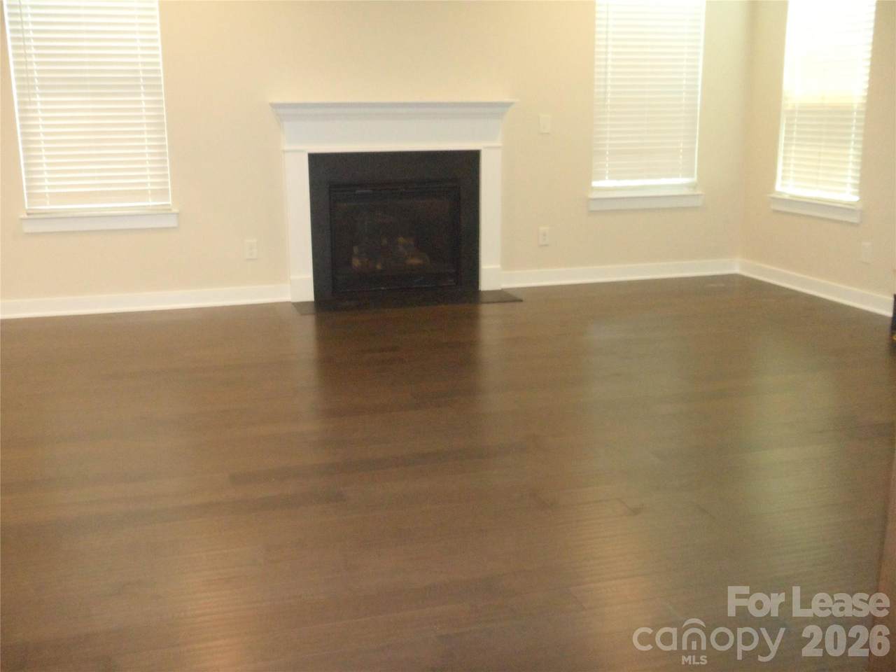 https://bt-photos.global.ssl.fastly.net/cmls/1280_boomver_1_4397381-1.jpg
