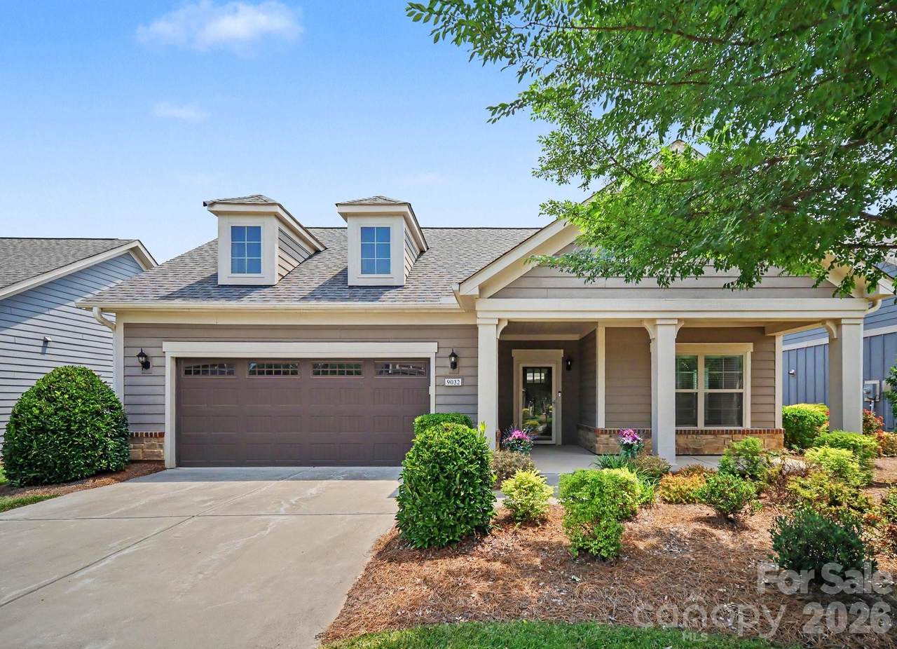 9032 Treetop Way - Photo 1