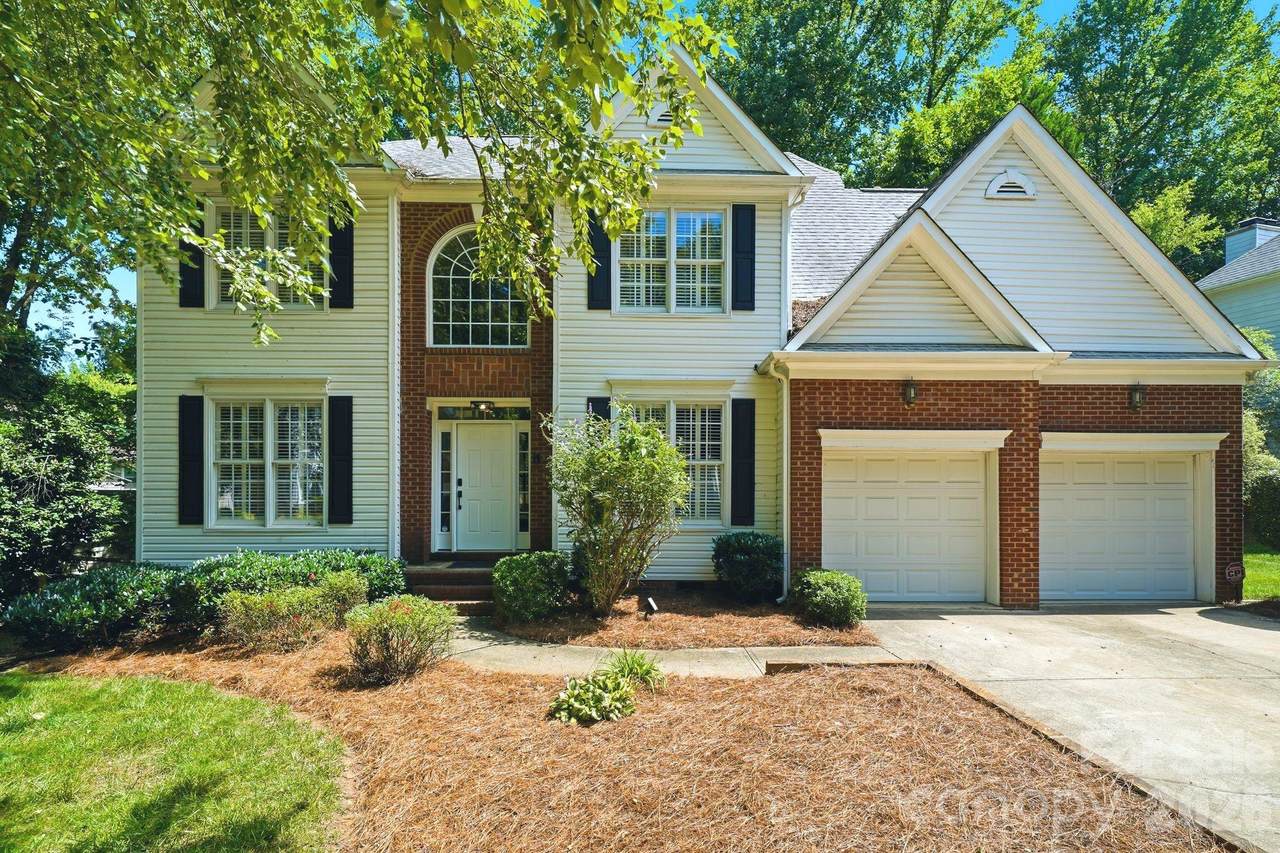 7711 Abbotsinch Court - Photo 1