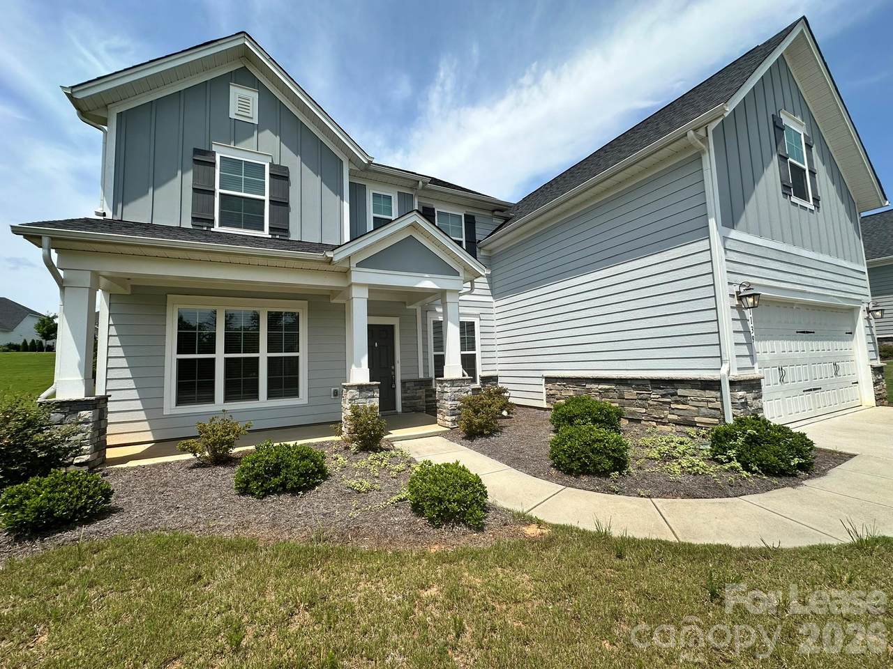 1139 Overlake Drive - Photo 1