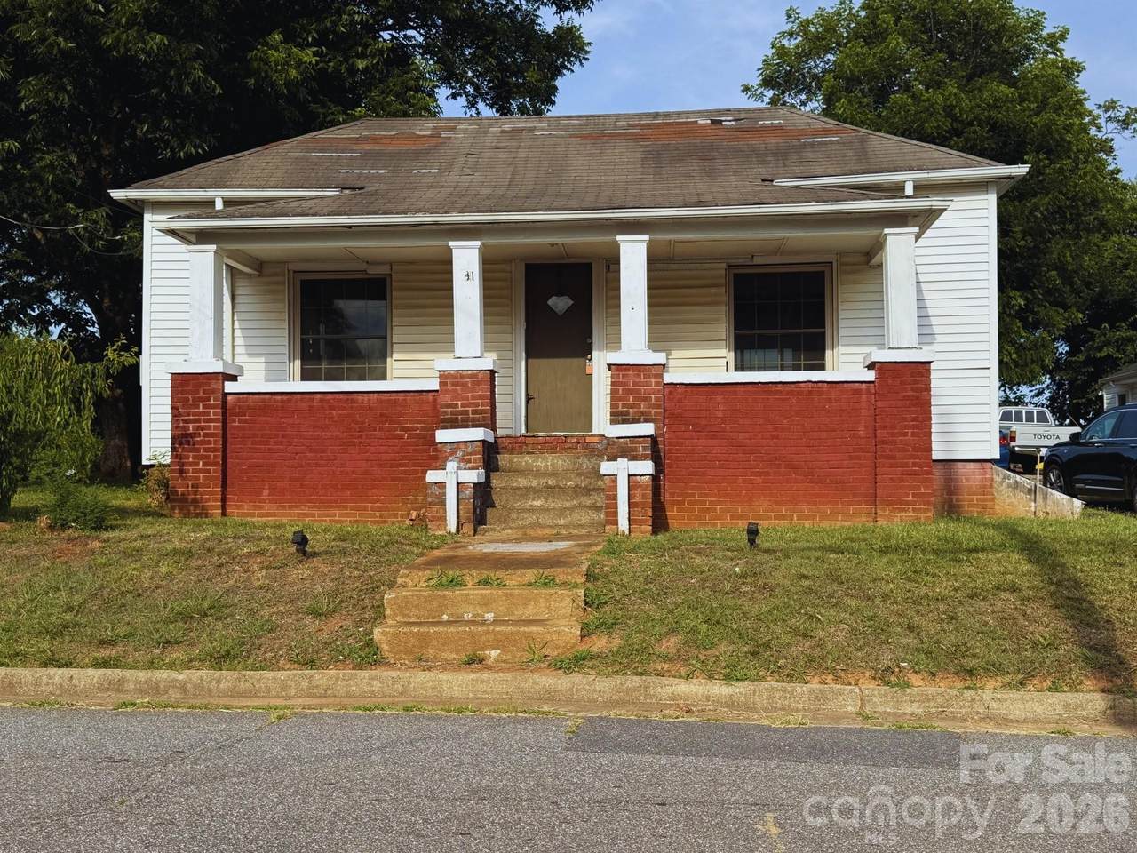 241 Ervin Avenue - Photo 1