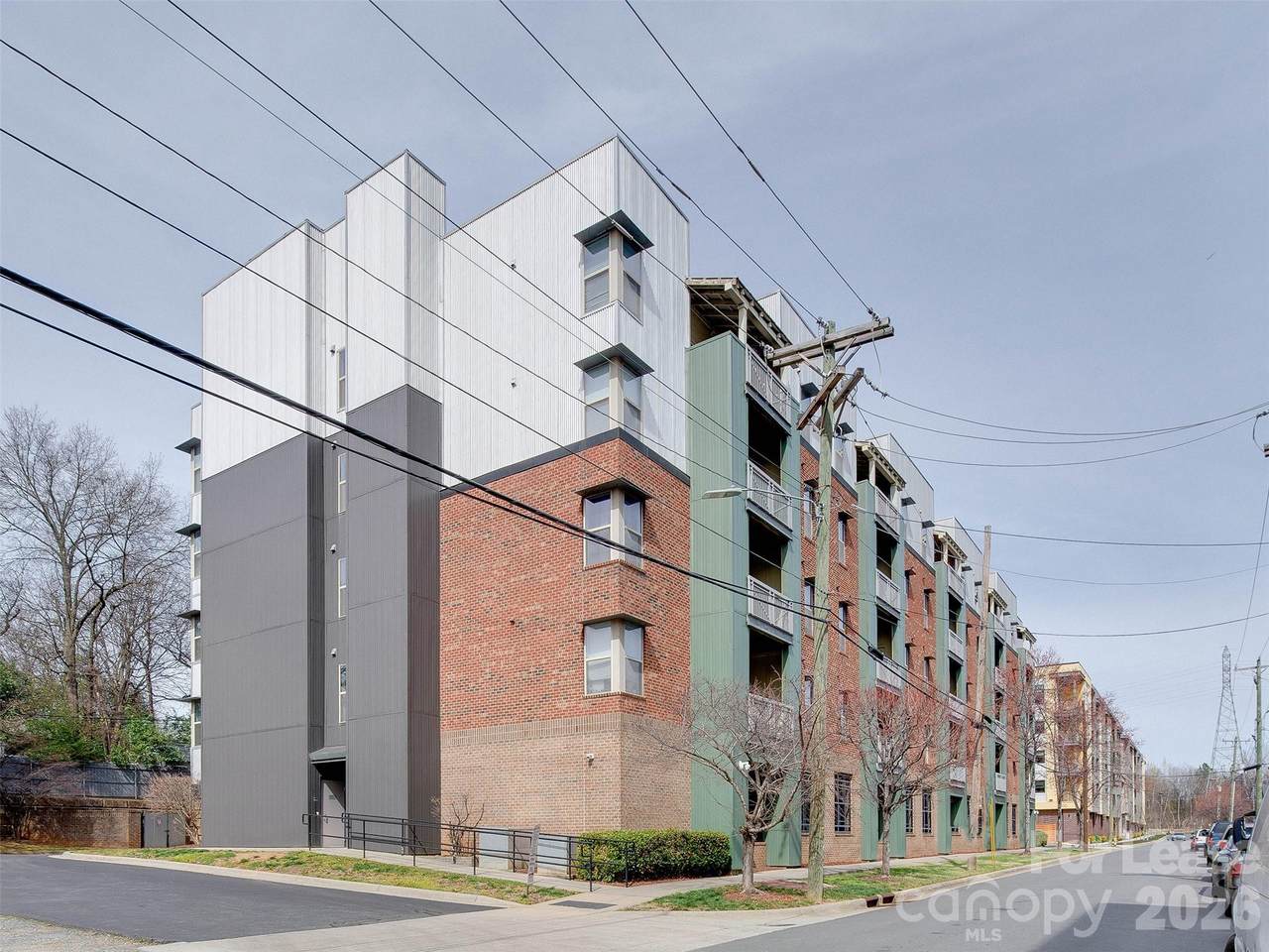630 Calvert Street - Photo 1