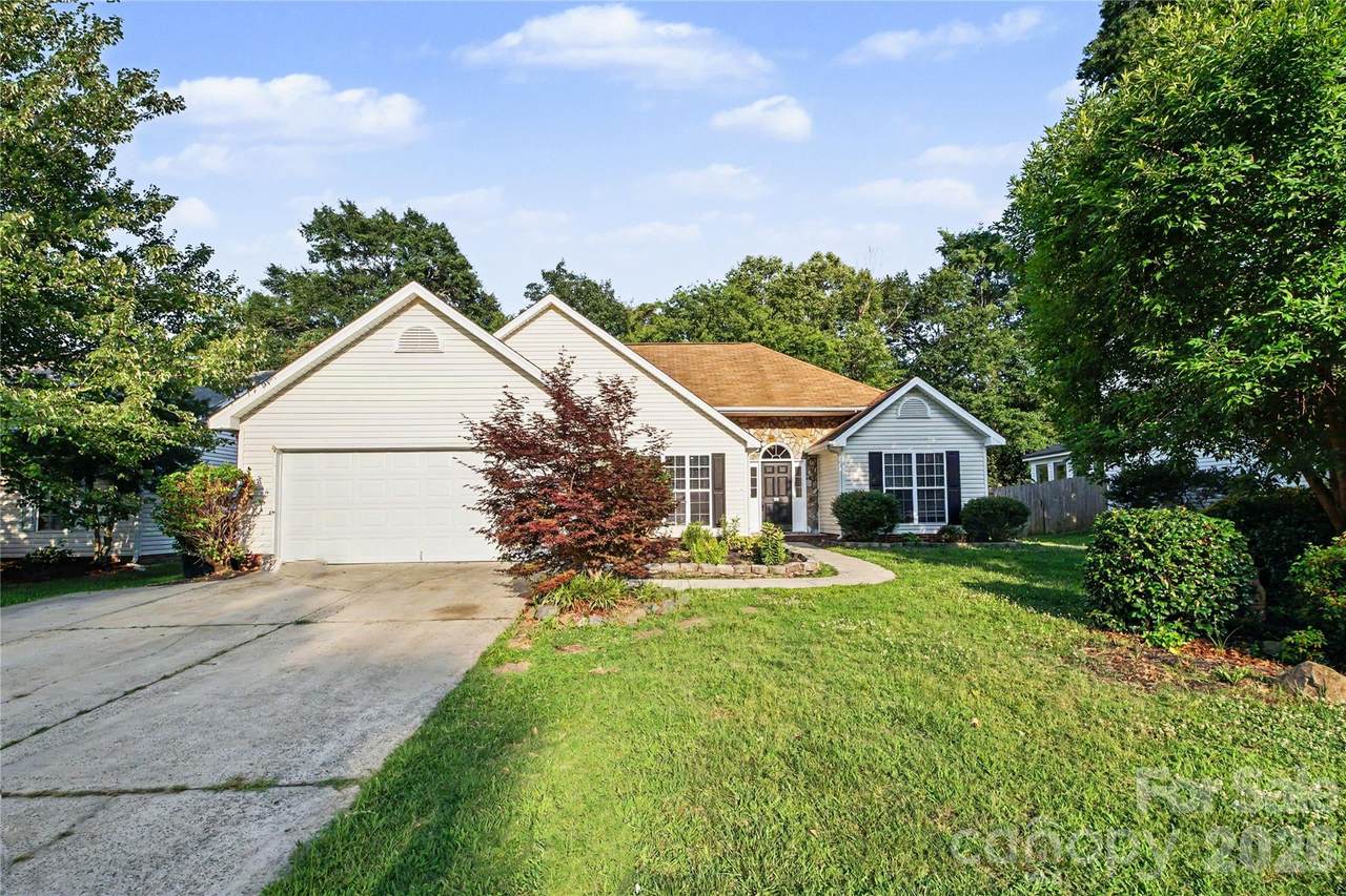 3786 Sedgewick Street - Photo 1