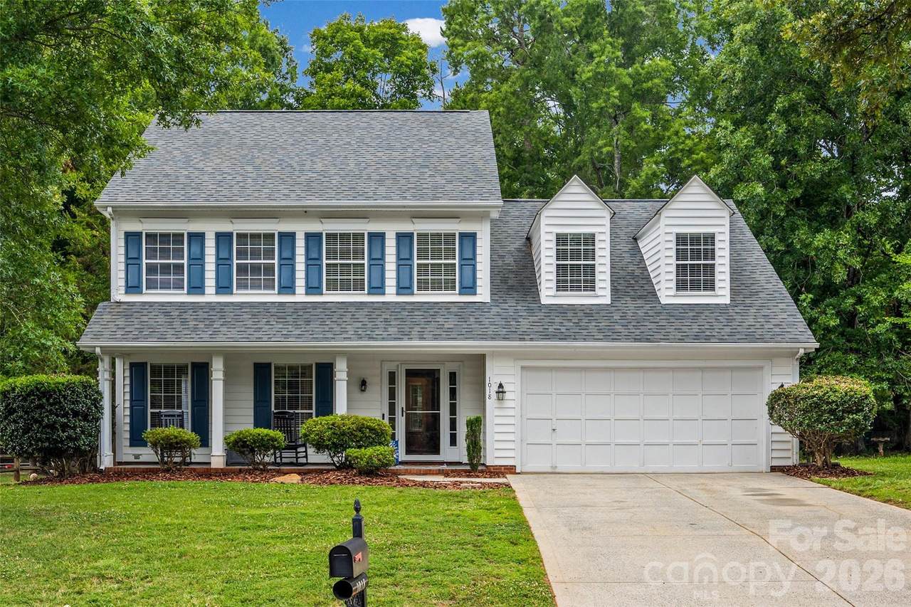 1018 Briarmore Drive - Photo 1