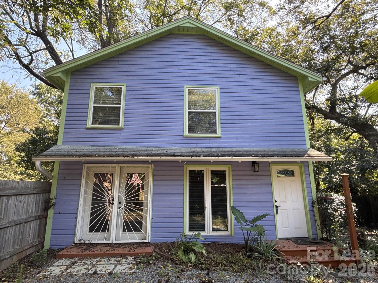 213 Summit Avenue - Photo 1