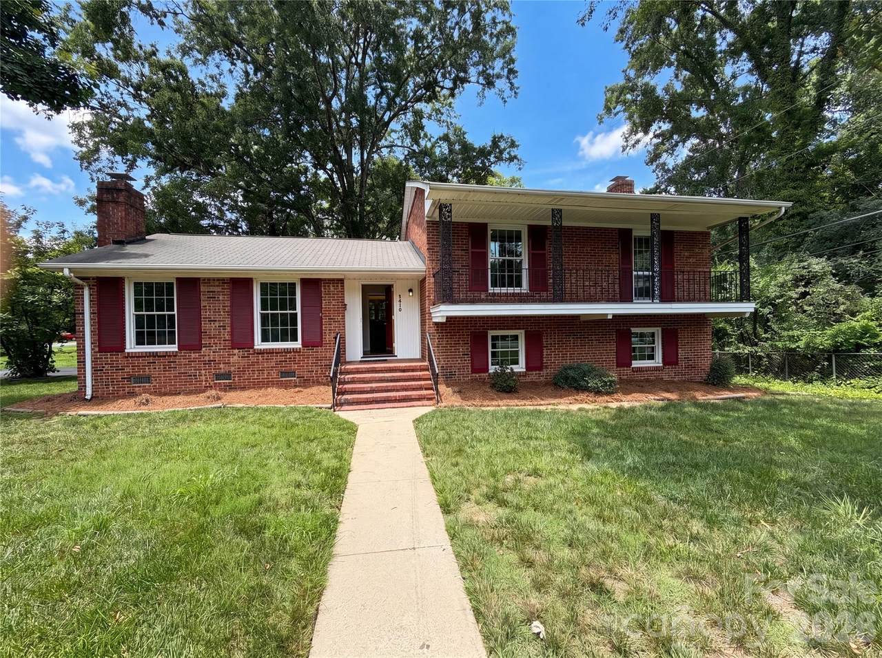 5410 Sharon Road - Photo 1