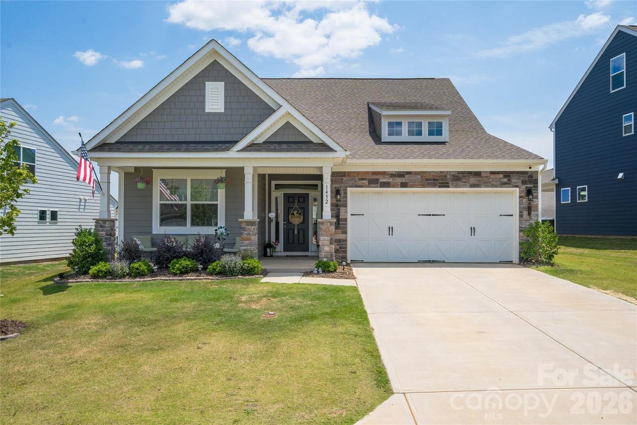 1452 Ardmore Drive - Photo 1