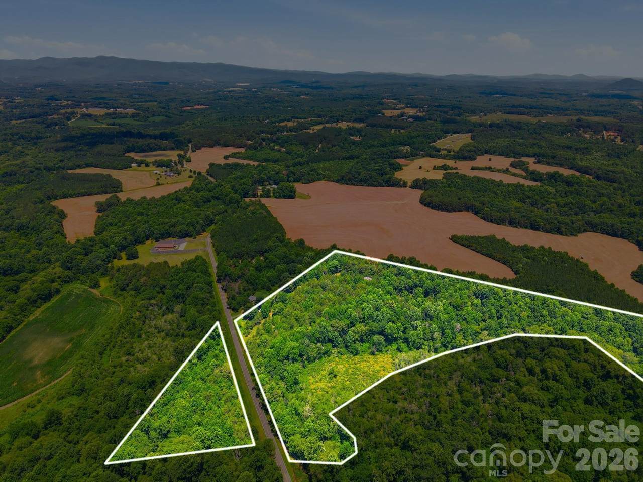 810 Warlick Road - Photo 1